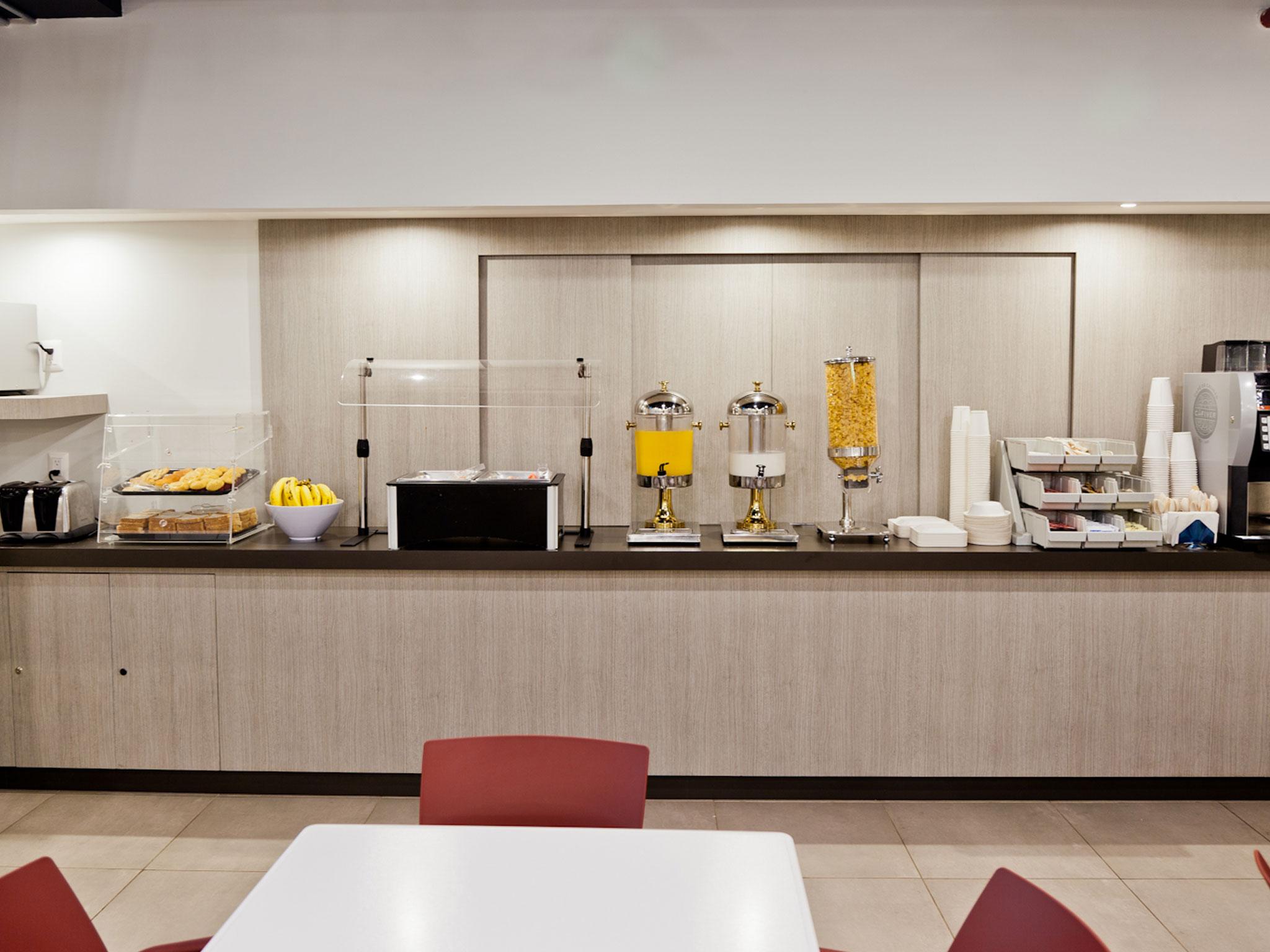 City Express Junior By Marriott Puebla Angelopolis Exterior photo