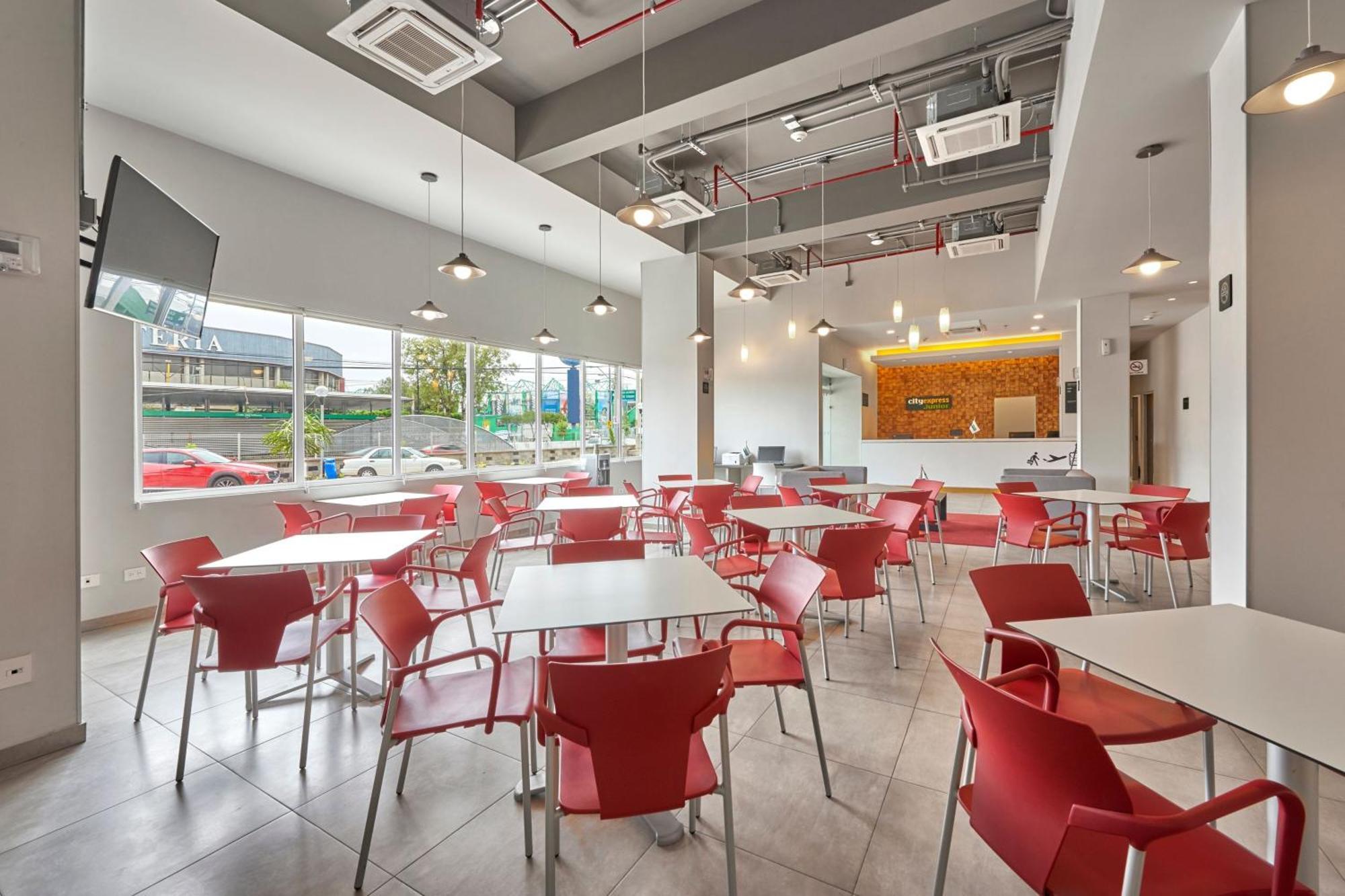 City Express Junior By Marriott Puebla Angelopolis Exterior photo
